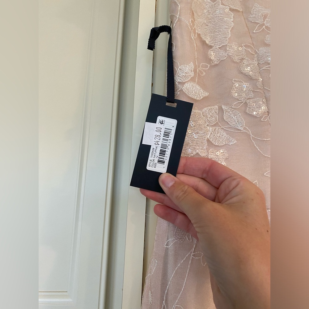 NWT Vera Wang Dress - Picture 5 of 9